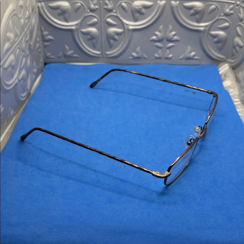 MarchOn Glasses 140‎ I 610 249 (glasses not sunglasses)